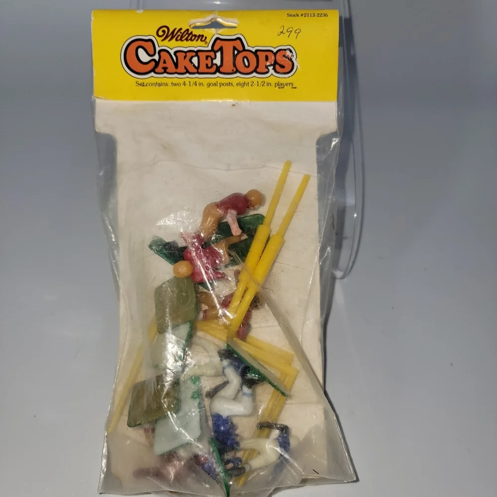 Wilton Cake Tops Vintage Superbowl Football Set 10 Piece New In Package Unopened